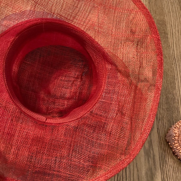 Bundle of 7 red hats all in perfect condition! - Picture 14 of 14